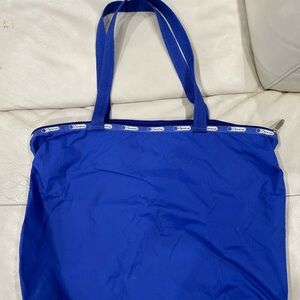 Lesportsac blue tote zippered